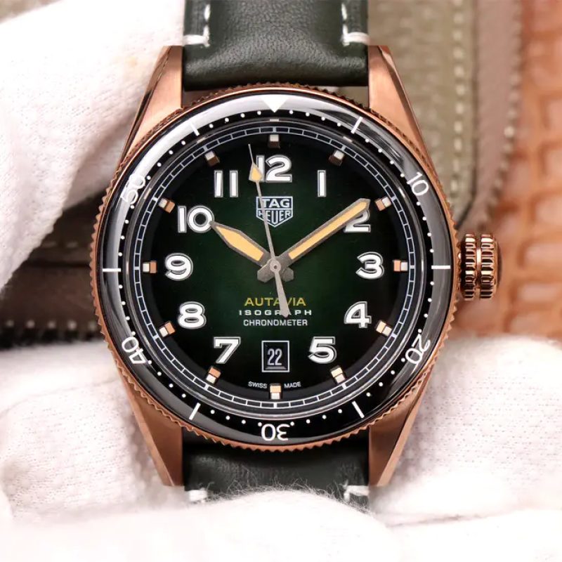  Shop Authentic Tag Heuer Autavia Calibre 5 Automatic Olive Green Dial Green Leather Strap Watch for Men - WBE5190.FC8268 - Luxxuri