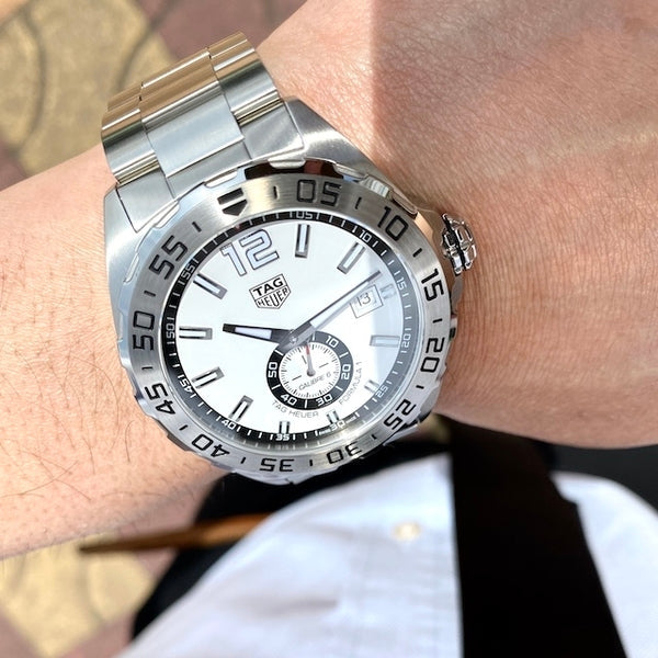  Shop Authentic Tag Heuer Formula 1 Calibre 6 Automatic White Dial Silver Steel Strap Watch for Men - WAZ2013.BA0842 - Luxxuri