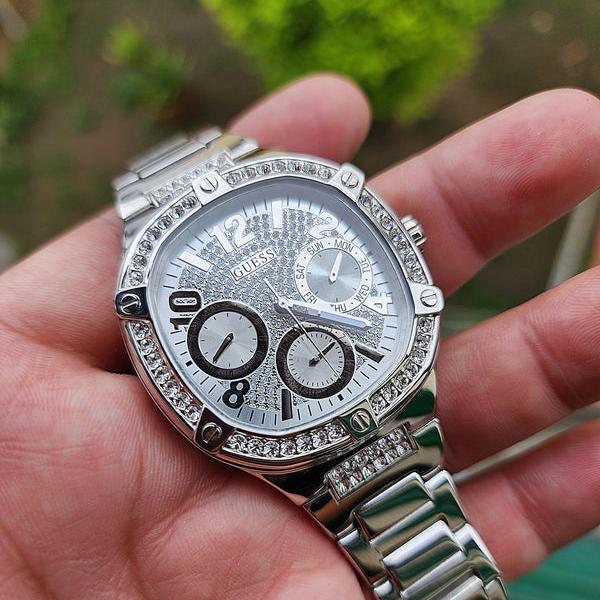  Shop Authentic Guess Duchess Quartz Silver Dial Silver Steel Strap Watch For Women - GW0558L1 - Luxxuri