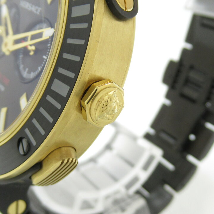  Shop Authentic Versace V Extreme Pro Two Tone Dial Stainless Steel Strap Watch for Men - VCN040017 - Luxxuri