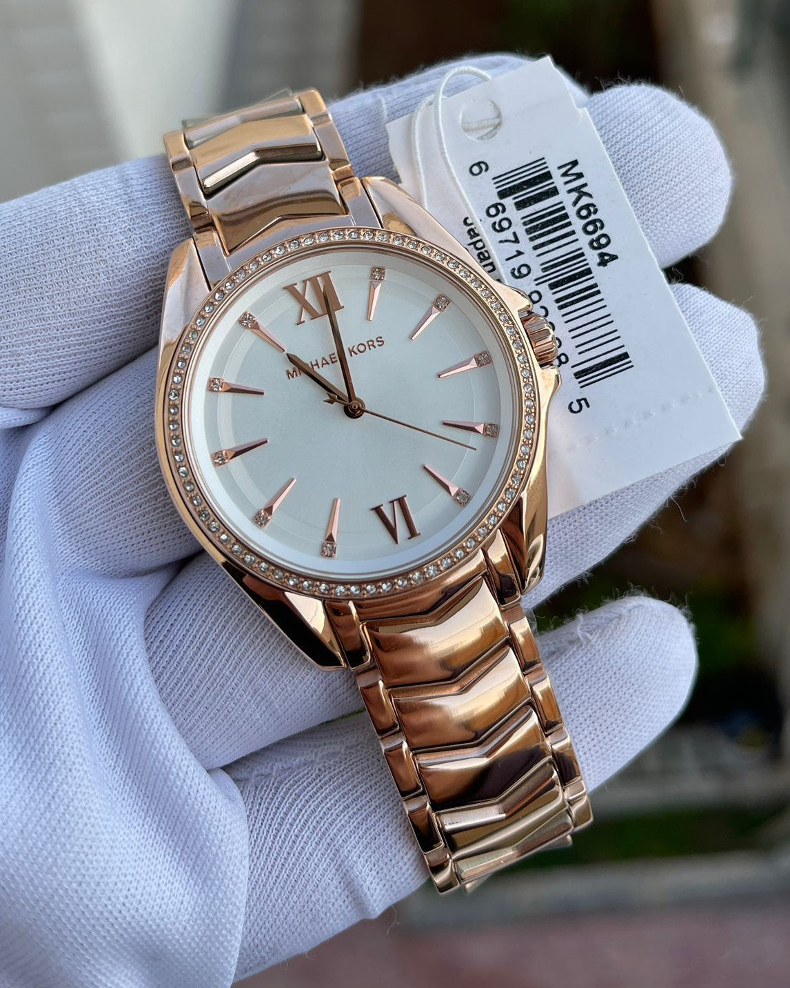  Shop Authentic Michael Kors Whitney Quartz White Dial Rose Gold Steel Strap Watch For Women - MK6694 - Luxxuri