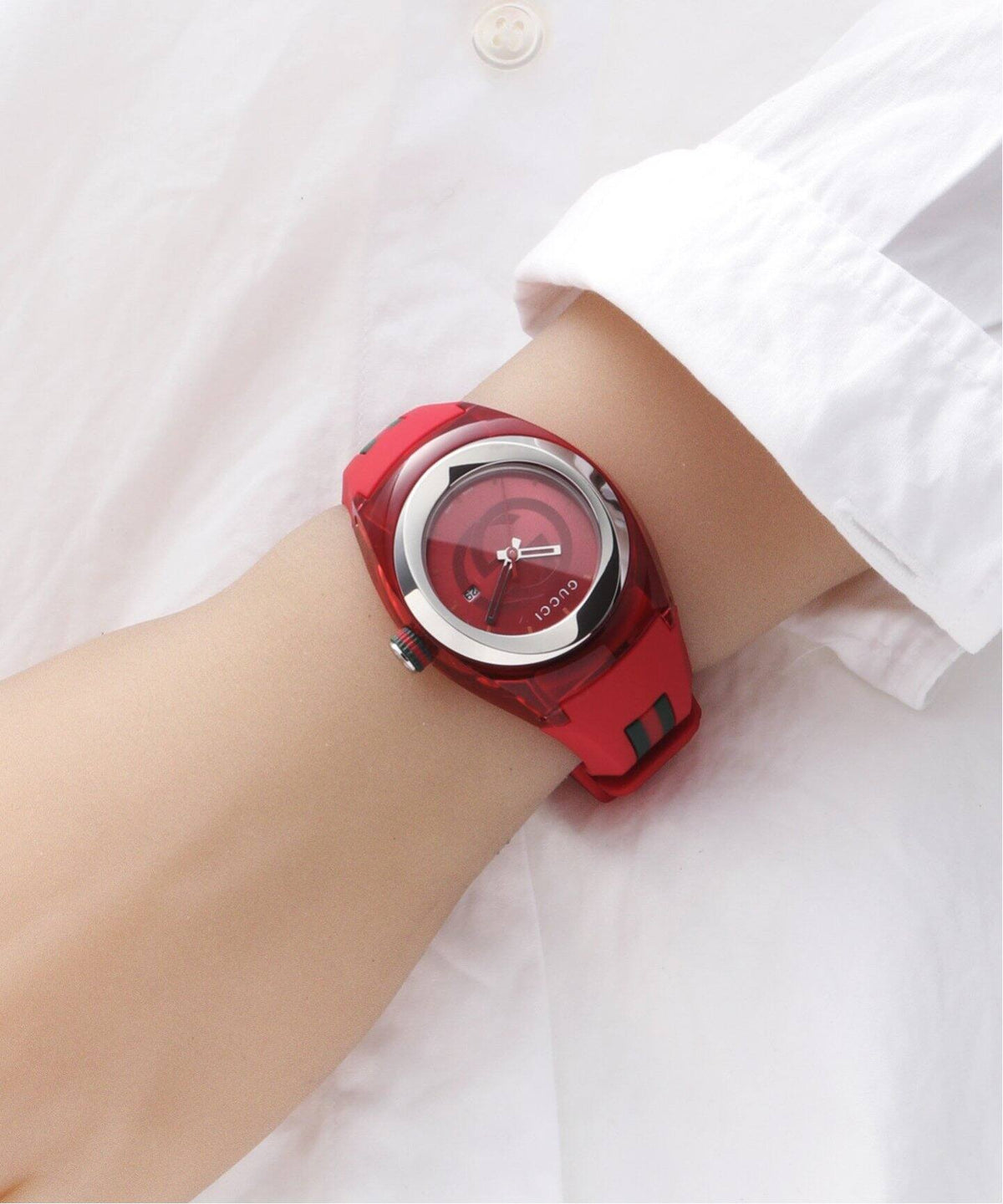  Shop Authentic Gucci Sync Quartz Red Dial Red Rubber Strap Watch For Women - YA137303 - Luxxuri