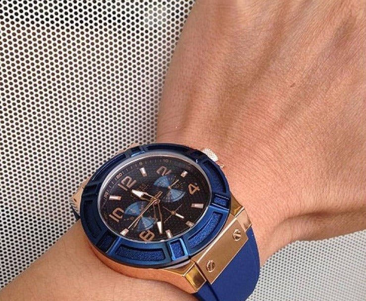  Shop Authentic Guess Rigor Blue Dial Blue Silicone Strap Watch For Men - W0247G3 - Luxxuri