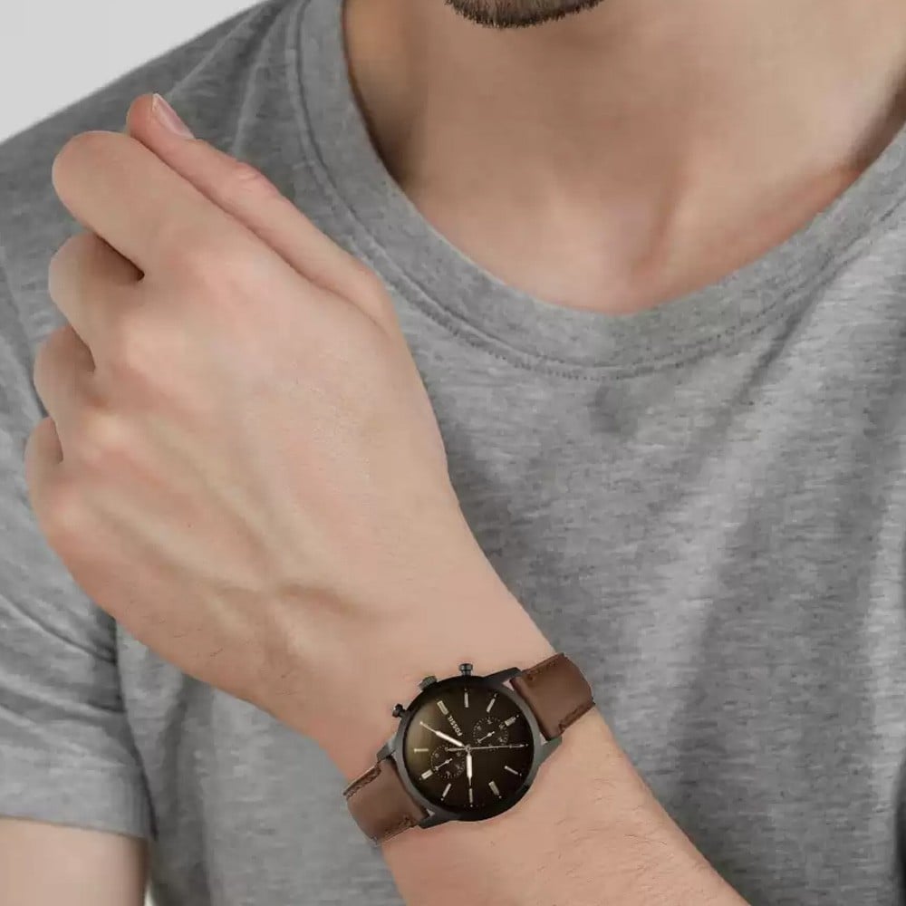  Shop Authentic Fossil Townsman Chronograph Black Dial Brown Leather Strap Watch for Men - FS5437 - Luxxuri
