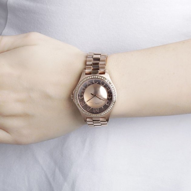  Shop Authentic Marc Jacobs Henry Transparent Rose Gold Dial Rose Gold Steel Strap Watch for Women - MBM3339 - Luxxuri
