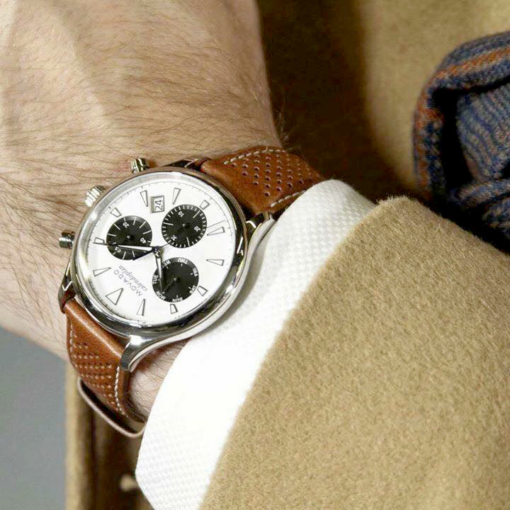  Shop Authentic Movado Heritage Calendoplan Chronograph White Dial Brown Leather Strap Watch for Men - 3650008 - Luxxuri