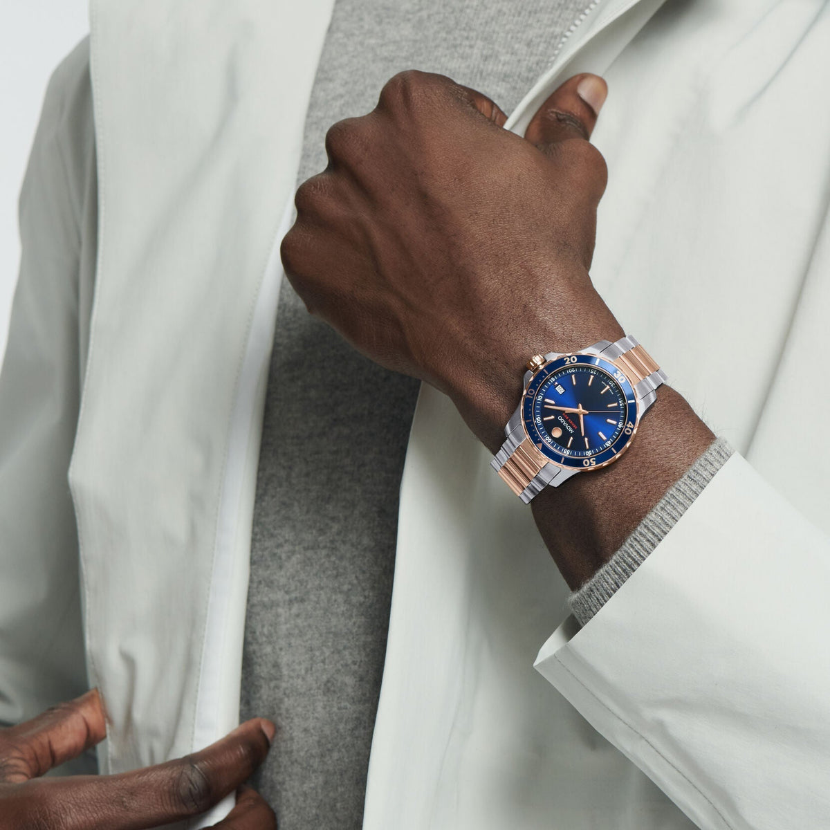 Shop Authentic Movado Series 800 Blue Dial Two Tone Steel Strap Watch for Men - 2600149 - Luxxuri
