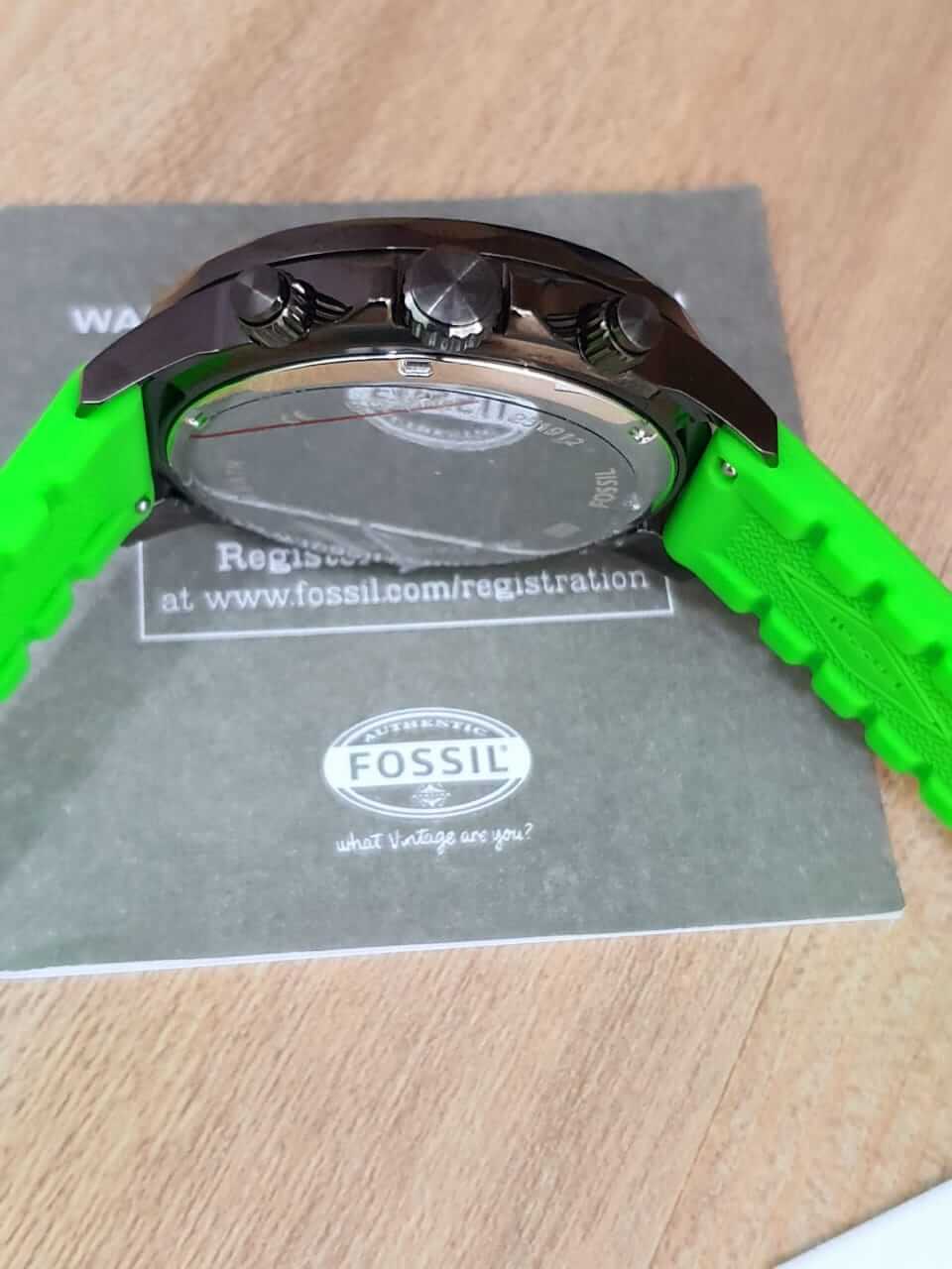  Shop Authentic Fossil Bannon Chronograph Grey Dial Green Silicone Strap Watch for Men - BQ2501 - Luxxuri