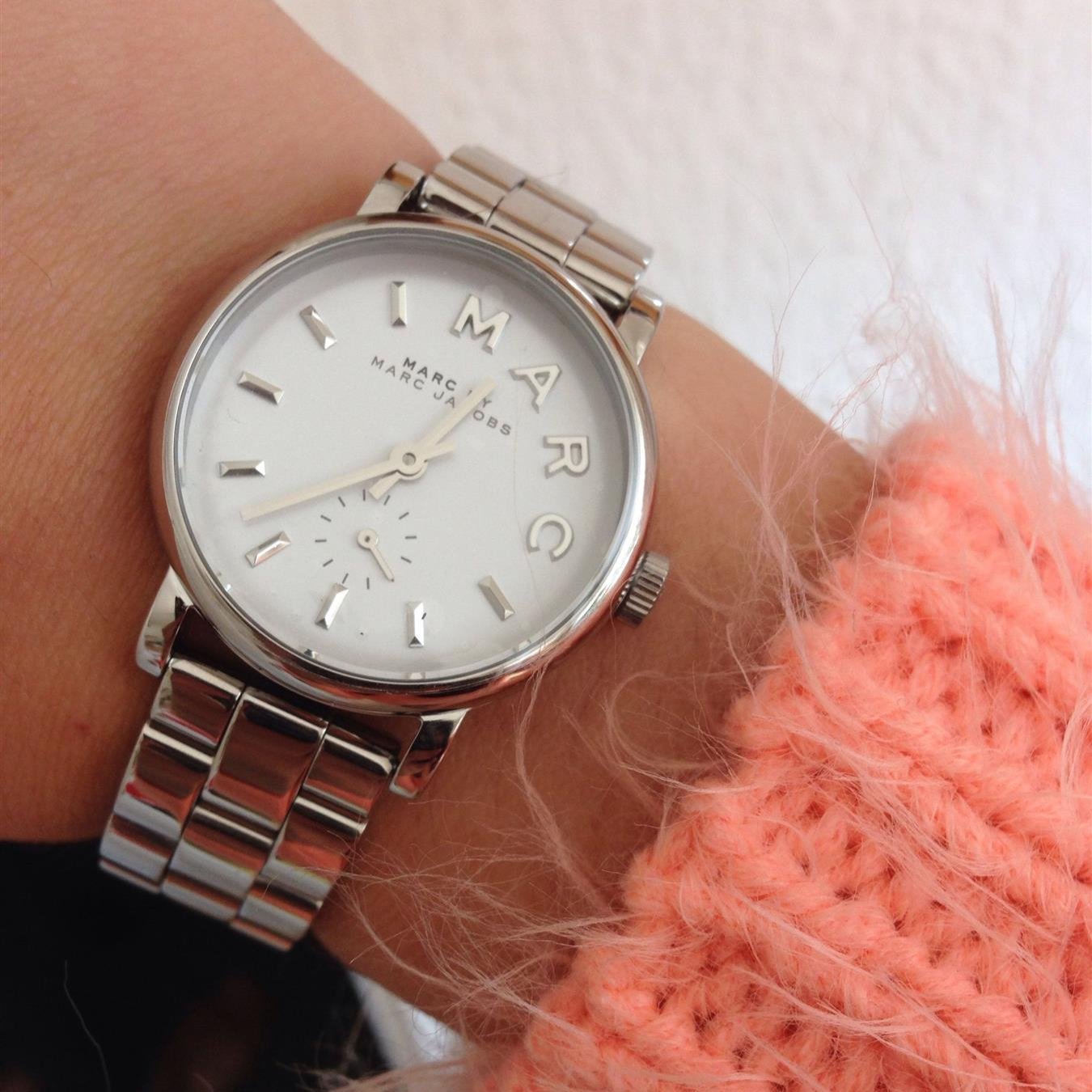  Shop Authentic Marc Jacobs Baker White Dial Silver Steel Strap Watch for Women - MBM3246 - Luxxuri