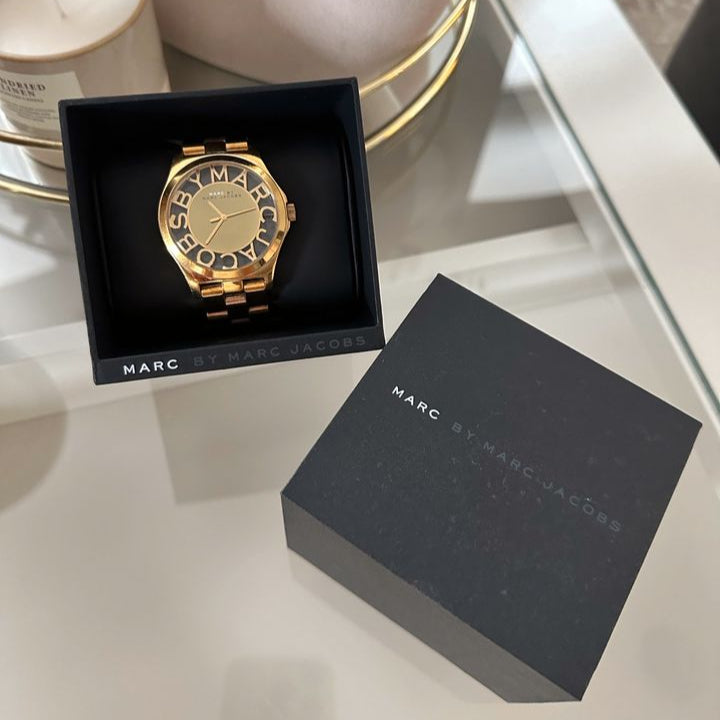  Shop Authentic Marc Jacobs Henry Gold Dial Gold Steel Strap Watch for Women - MBM3292 - Luxxuri
