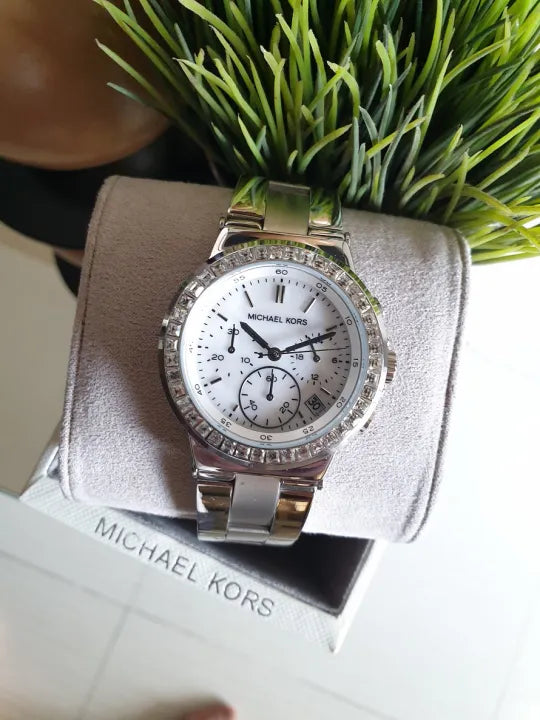  Shop Authentic Michael Kors Dylan Silver Dial Silver Steel Strap Watch for Women - MK5585 - Luxxuri