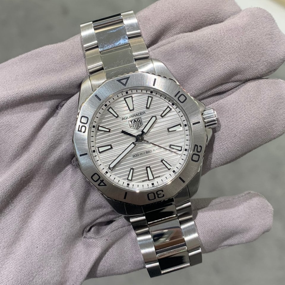  Shop Authentic Tag Heuer Aquaracer Professional 200 Quartz Silver Dial Silver Steel Strap Watch for Men - WBP1111.BA0627 - Luxxuri