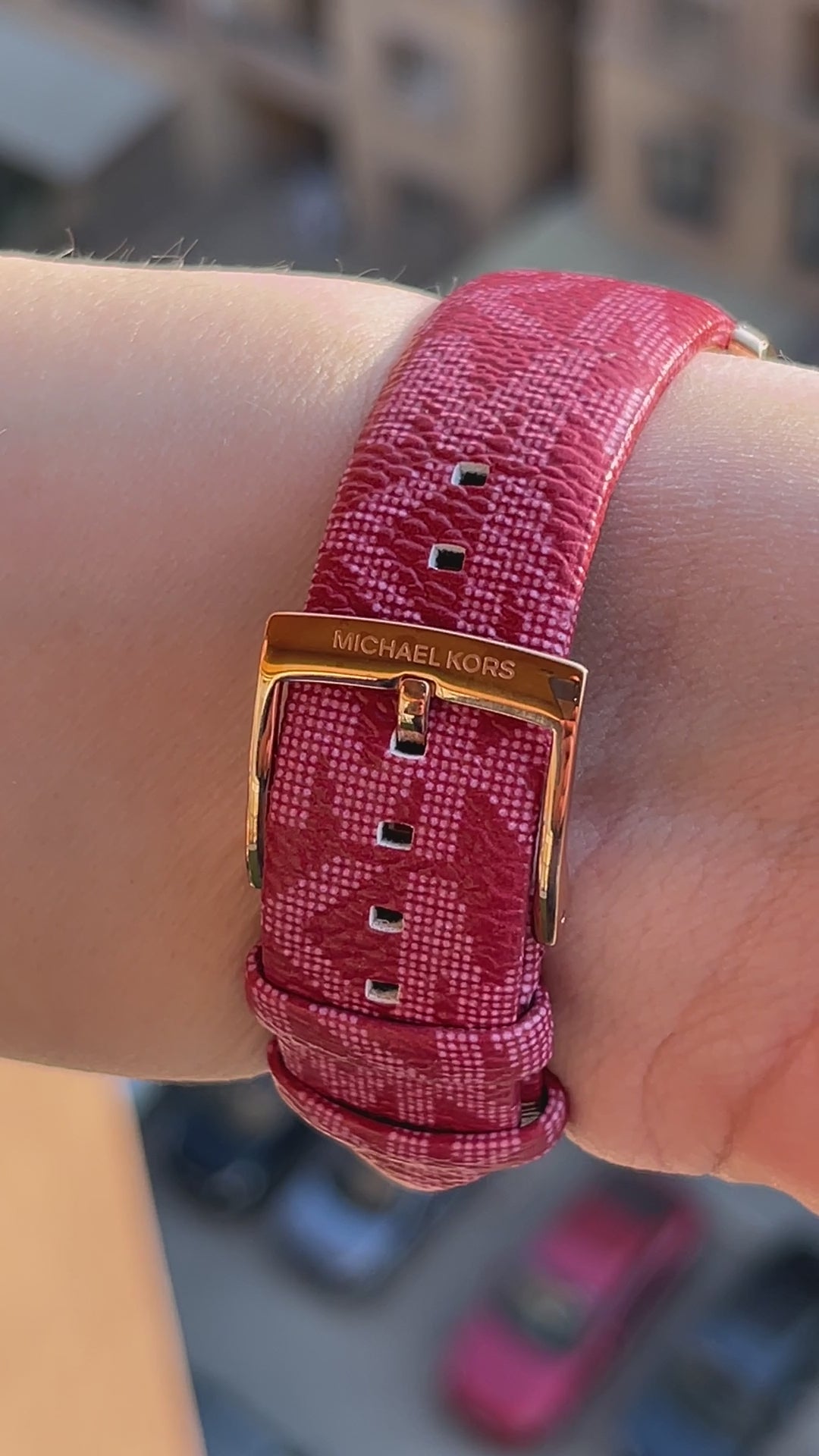  Shop Authentic Michael Kors Runway Three-Hand Quartz Red Dial Red Leather Strap Watch For Women - MK7179 - Luxxuri