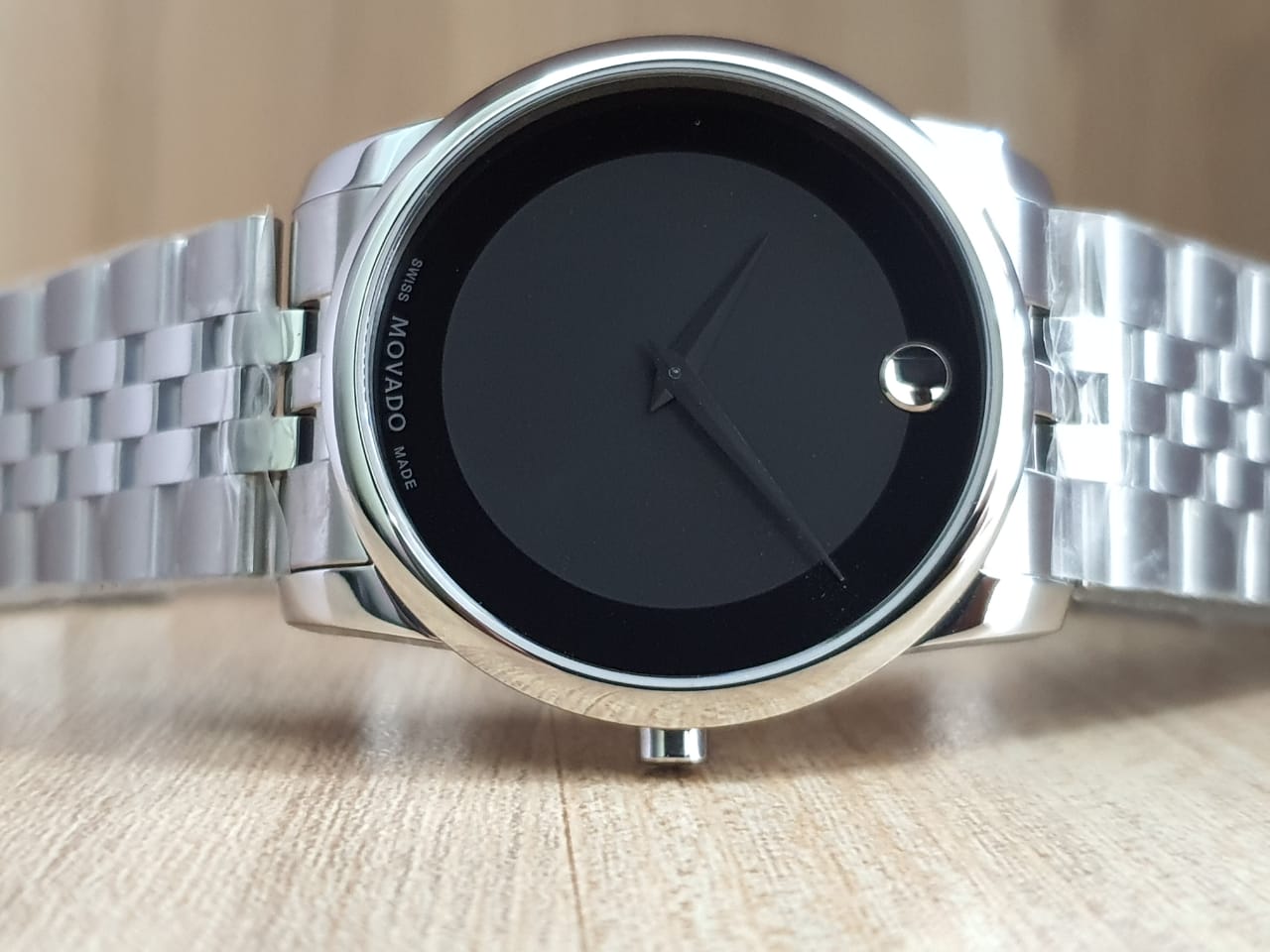  Shop Authentic Movado Museum Classic Black Dial Silver Steel Strap Watch For Men - 606504 - Luxxuri