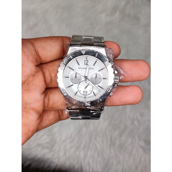  Shop Authentic Michael Kors Dylan Silver Dial Silver Steel Strap Watch for Women - MK5312 - Luxxuri