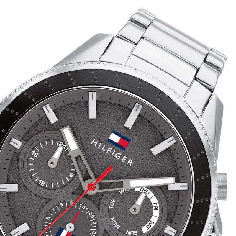  Shop Authentic Tommy Hilfiger Aiden Chronograph Grey Dial Silver Steel Strap Watch For Men - 1791857 - Luxxuri