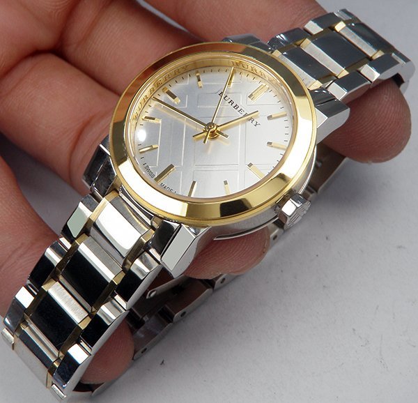  Shop Authentic Burberry The City Silver Dial Two Tone Steel Strap Watch for Women - BU9217 - Luxxuri