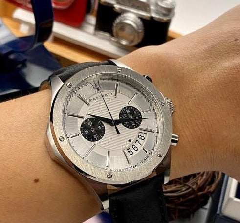  Shop Authentic Maserati Circuito Chronograph Analog White Dial Black Leather Strap Watch for Men - R8871627005 - Luxxuri