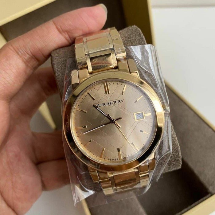  Shop Authentic Burberry The City Gold Dial Gold Steel Strap Watch for Women - BU9033 - Luxxuri