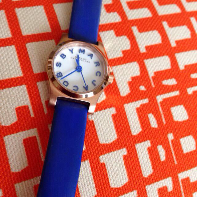  Shop Authentic Marc Jacobs Henry White Dial Blue Leather Strap Watch for Women - MBM1238 - Luxxuri