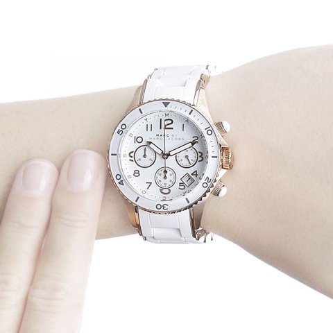  Shop Authentic Marc Jacobs Rock Chronograph White Dial White Silicone Strap Watch for Women - MBM2547 - Luxxuri