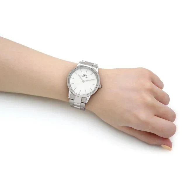  Shop Authentic Daniel Wellington Iconic White Dial Silver Steel Strap Watch For Men - DW00100341 - Luxxuri