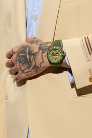  Shop Authentic Gucci Dive Automatic Green Dial Green Rubber Strap Unisex Watch - YA136345 - Luxxuri