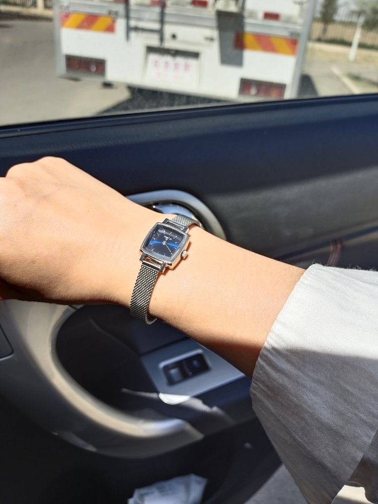  Shop Authentic Tissot Lovely Square Blue Dial Silver Mesh Bracelet Watch For Women - T058.109.11.041.00 - Luxxuri