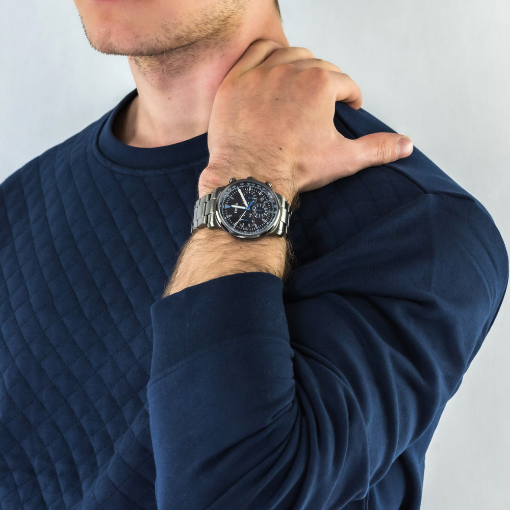  Shop Authentic Fossil Goodwin Chrono Analog Black Dial Grey Steel Strap Watch for Men - FS5518 - Luxxuri