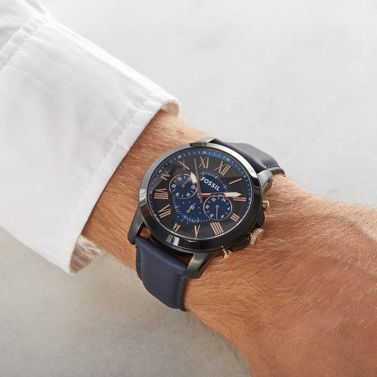  Shop Authentic Fossil Grant Chronograph Black Dial Blue Leather Strap Watch for Men - FS5061 - Luxxuri