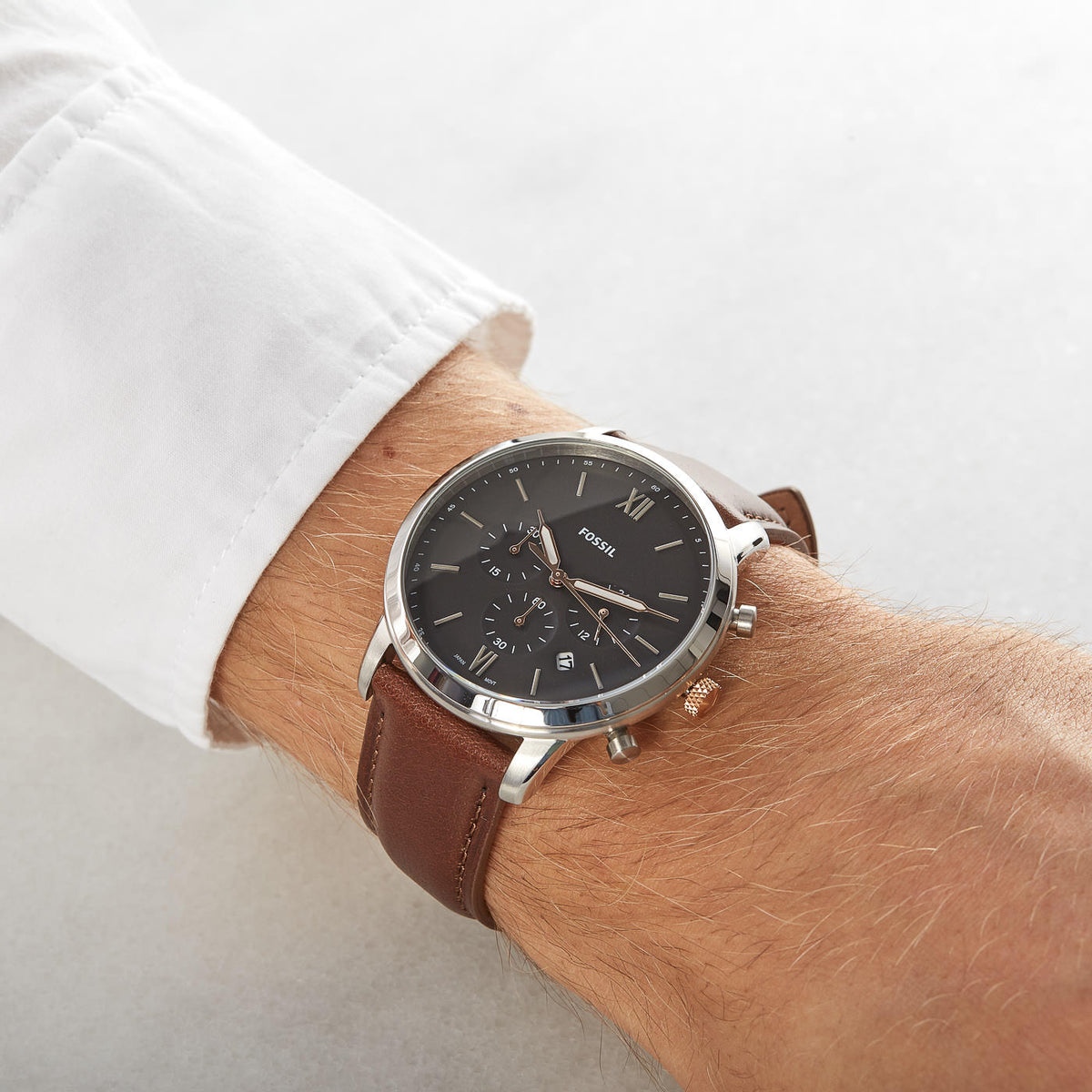  Shop Authentic Fossil Neutra Chronograph Black Dial Brown Leather Strap Watch for Men - FS5408 - Luxxuri