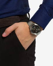  Shop Authentic Hugo Boss Jet Chronograph Grey Dial Silver Mesh Bracelet Watch for Men - 1513440 - Luxxuri