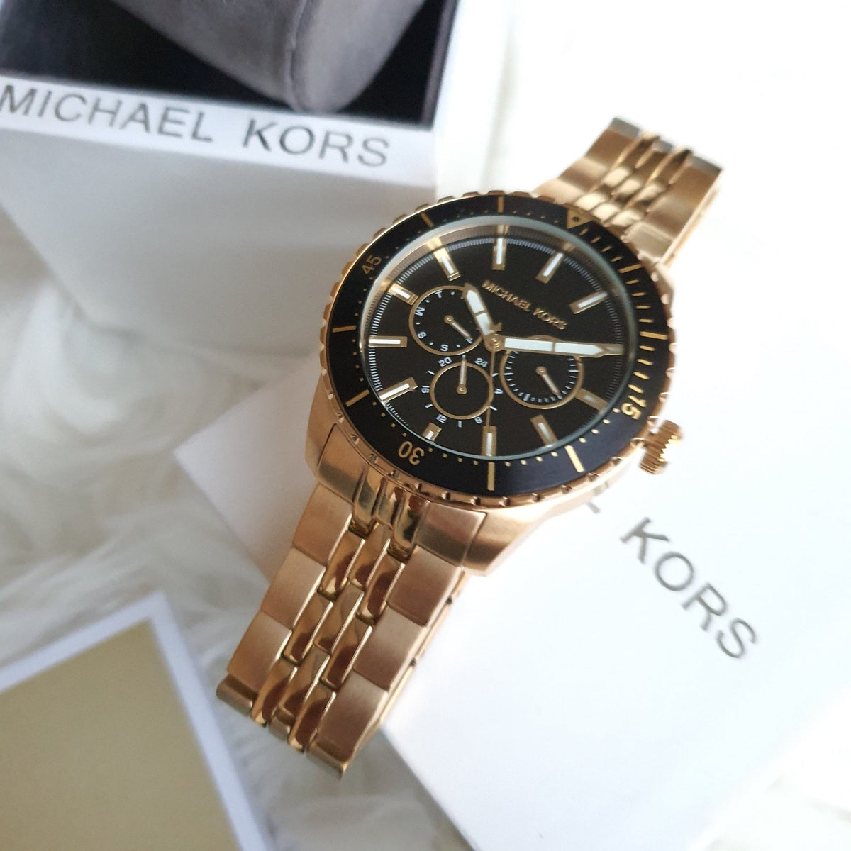  Shop Authentic Michael Kors Cunningham Multifunction Black Dial Gold Steel Strap Watch For Men - MK7154 - Luxxuri