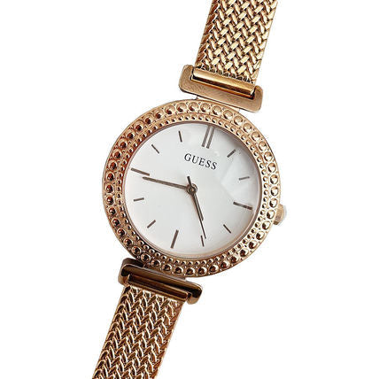  Shop Authentic Guess Monroe Silver Dial Rose Gold Steel Strap Watch For Women - W1152L3 - Luxxuri