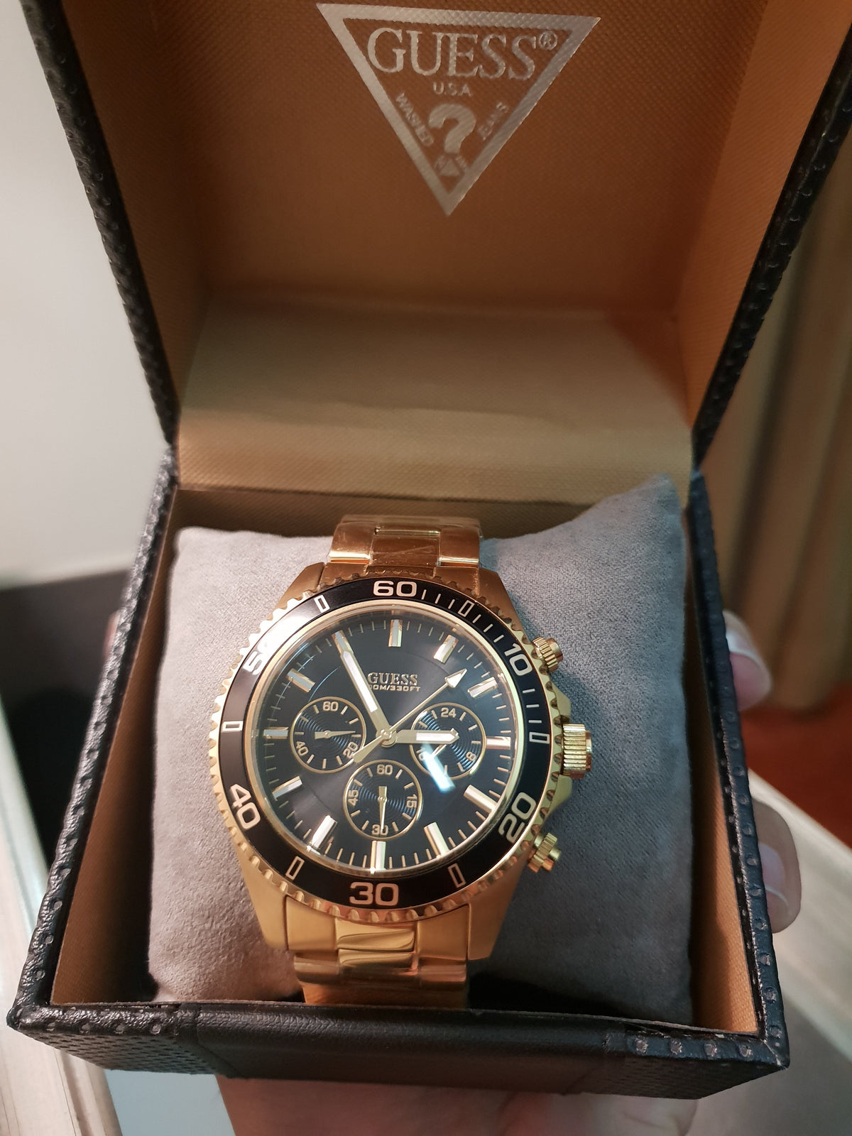  Shop Authentic Guess Chaser Chronograph Black Dial Gold Steel Strap Watch for Men - W0170G2 - Luxxuri