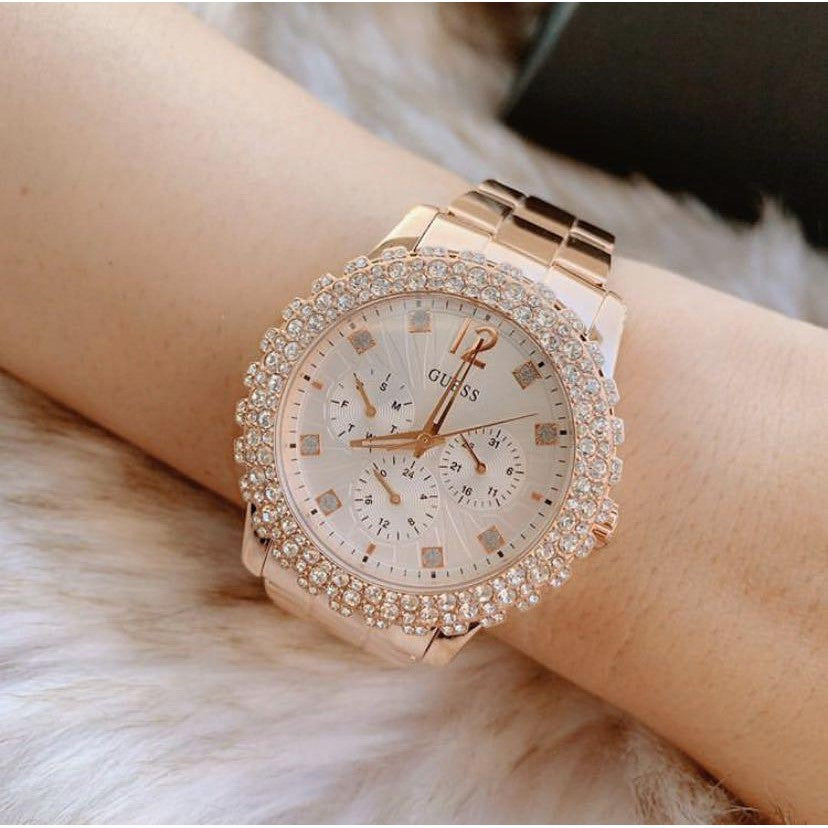  Shop Authentic Guess Dazzler Diamonds Silver Dial Rose Gold Steel Strap Watch for Women - W0335L3 - Luxxuri
