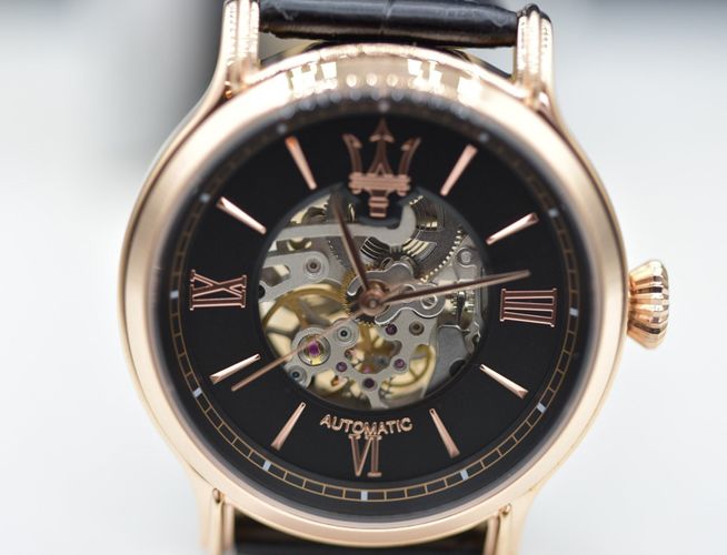  Shop Authentic Maserati Epoca Automatic Skeleton Mechanical Black Watch For Men - R8821118001 - Luxxuri