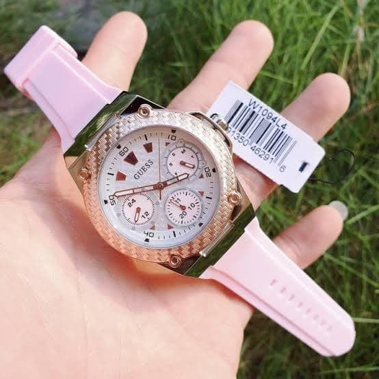  Shop Authentic Guess Zena Quartz White Dial Pink Rubber Strap Watch For Women - W1094L4 - Luxxuri