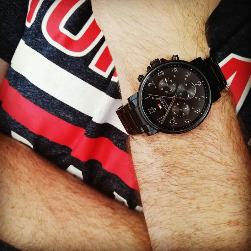 Shop Authentic Tommy Hilfiger Daniel Black Dial Black Steel Strap Watch for Men - 1710383 - Luxxuri
