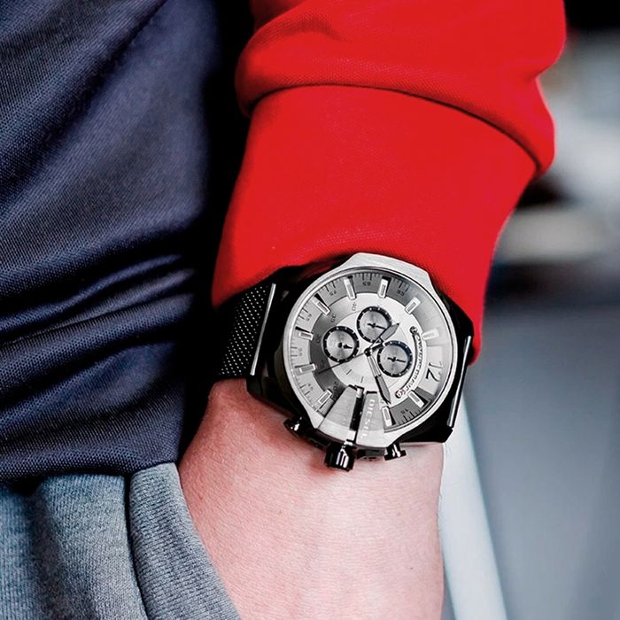 Shop Authentic Diesel Mega Chief Chronograph Black Dial Black Steel Strap Watch For Men - DZ4527 - Luxxuri