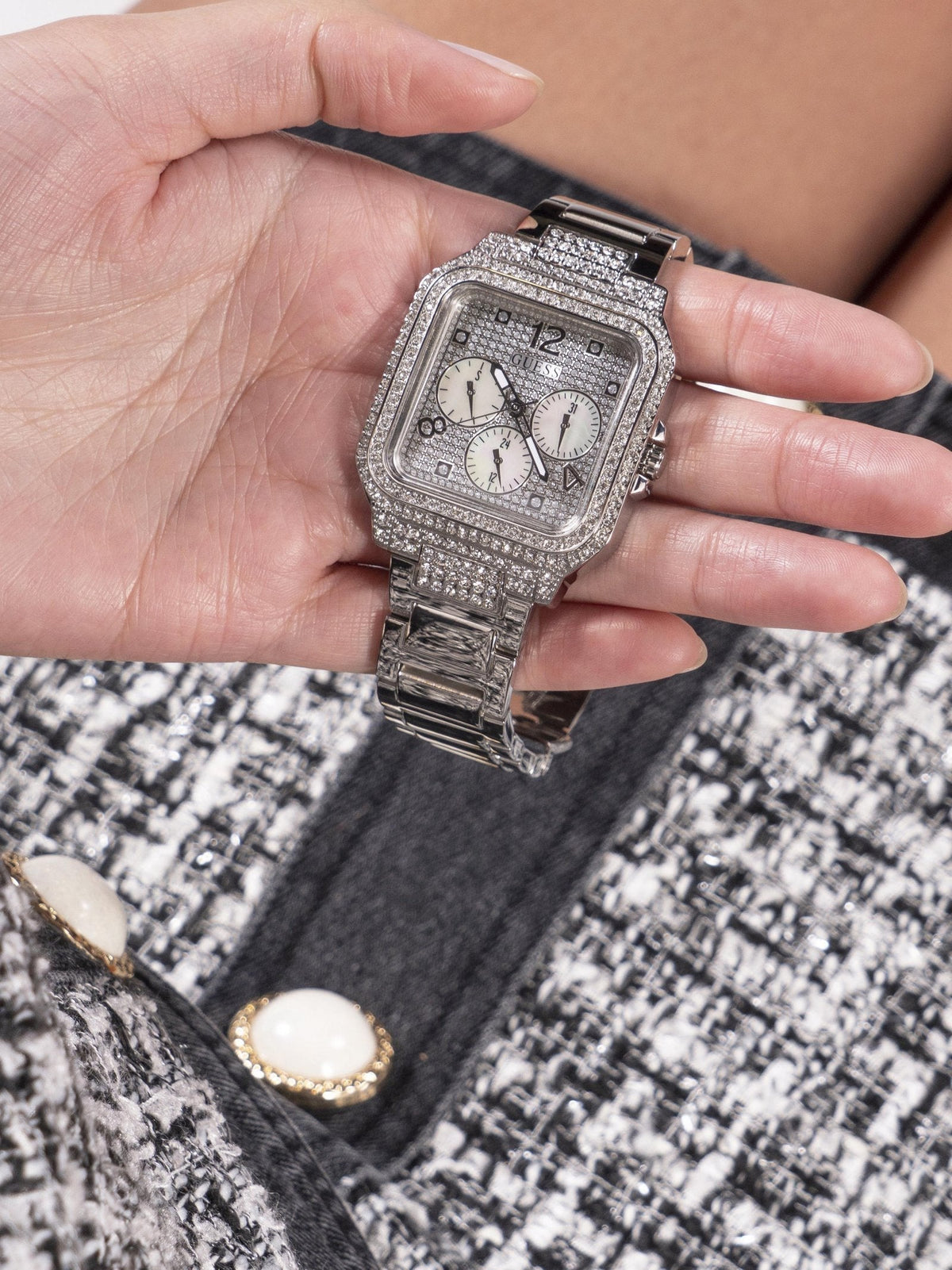 Shop Authentic Guess Deco Multifunction Quartz Silver Dial Silver Steel Strap Watch For Women - GW0472L1 - Luxxuri