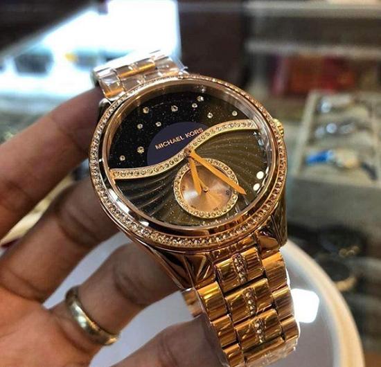  Shop Authentic Michael Kors Lauryn Blue Dial Rose Gold Steel Strap Watch for Women - MK3723 - Luxxuri