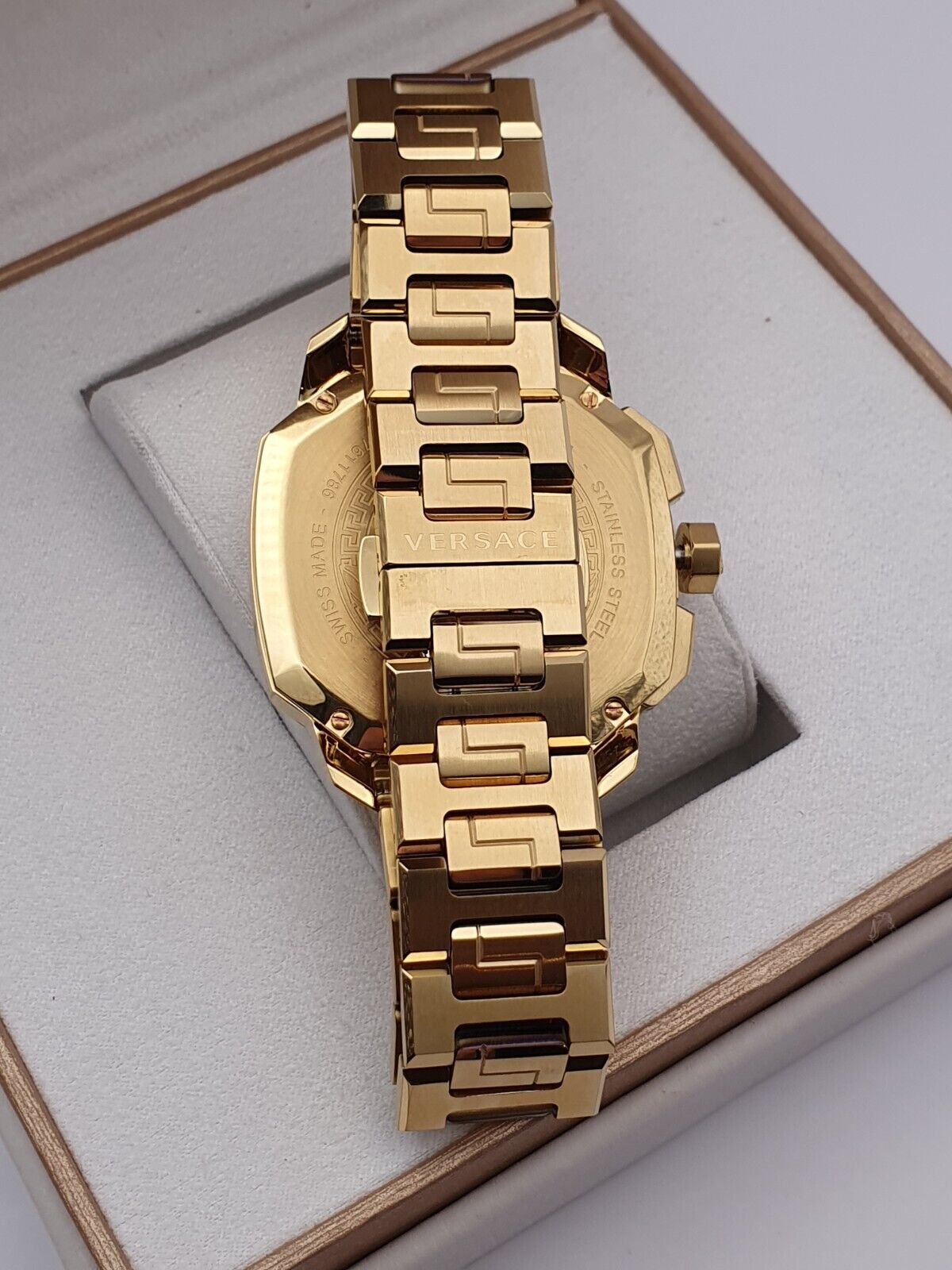  Shop Authentic Versace Dylos Chronograph Gold Dial Gold Steel Strap Watch for Men - VQC040015 - Luxxuri
