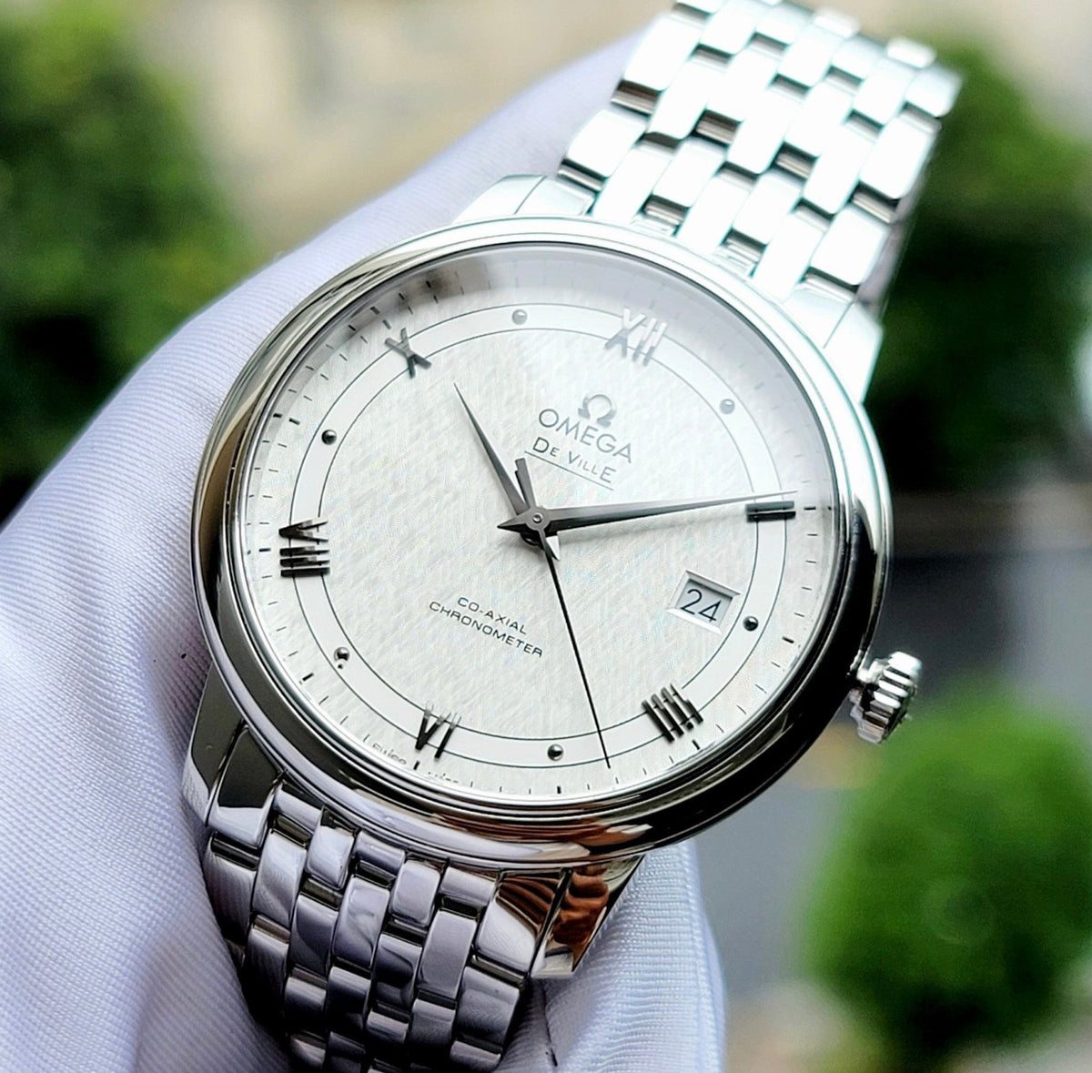  Shop Authentic Omega De Ville Prestige Co Axial Automatic White Dial Silver Steel Strap Watch for Men - 424.10.40.20.02.005 - Luxxuri