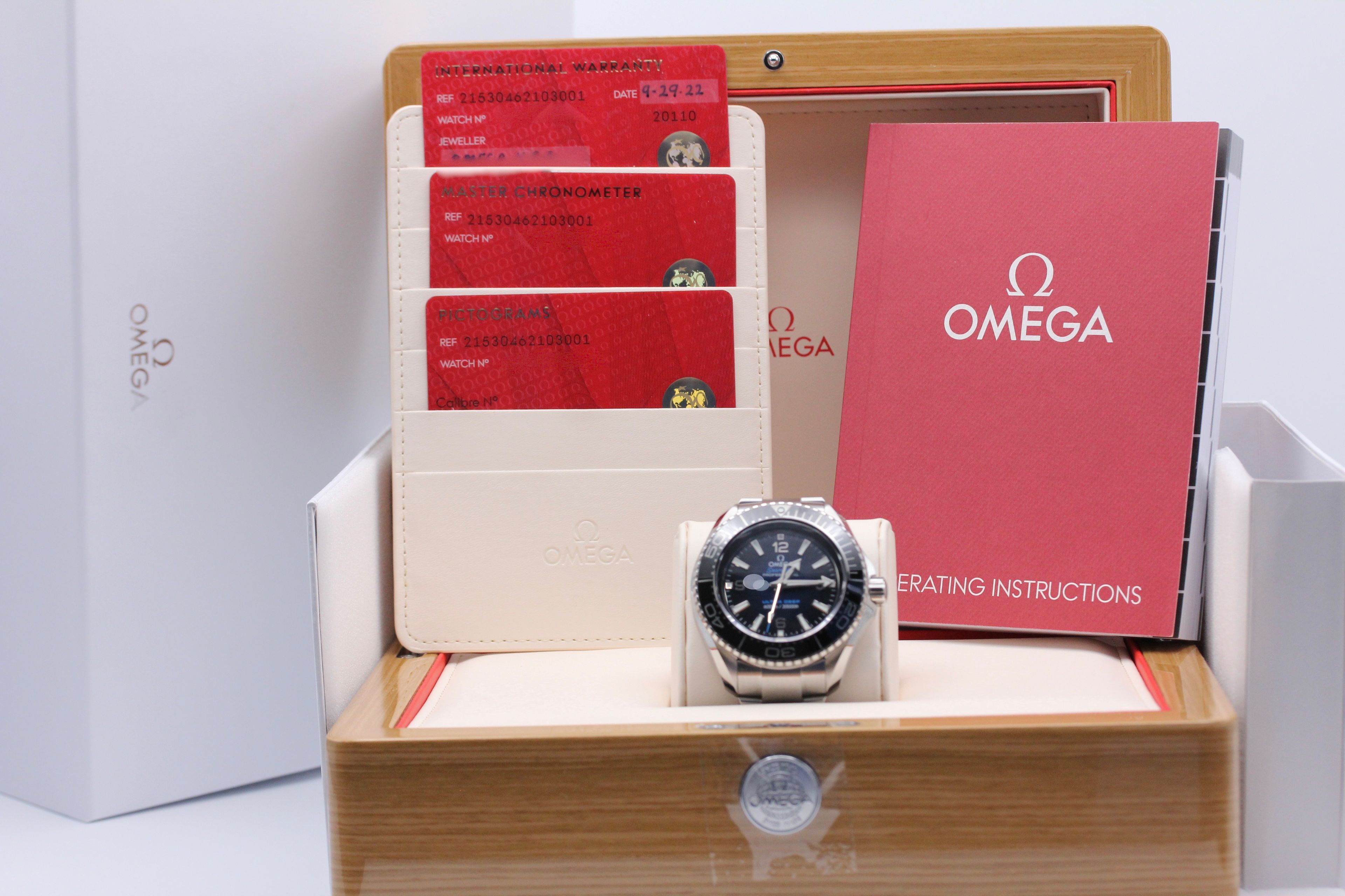  Shop Authentic Omega Seamaster Planet Ocean 6000M Co Axial Master Chronometer Blue Dial Silver Steel Strap Watch for Men - 21530462103001 - Luxxuri