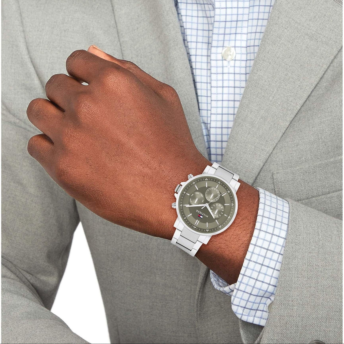  Shop Authentic Tommy Hilfiger Tyson Chronograph Green Dial Silver Steel Strap Watch For Men - 1710587 - Luxxuri
