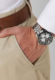  Shop Authentic Guess Odyssey Black Dial Silver Steel Strap Watch For Men - W1107G1 - Luxxuri