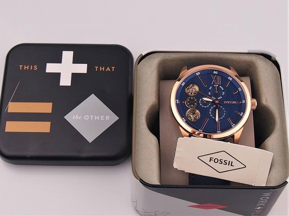  Shop Authentic Fossil Flynn Mechanical Blue Dial Blue Leather Strap Watch for Men - BQ2219 - Luxxuri