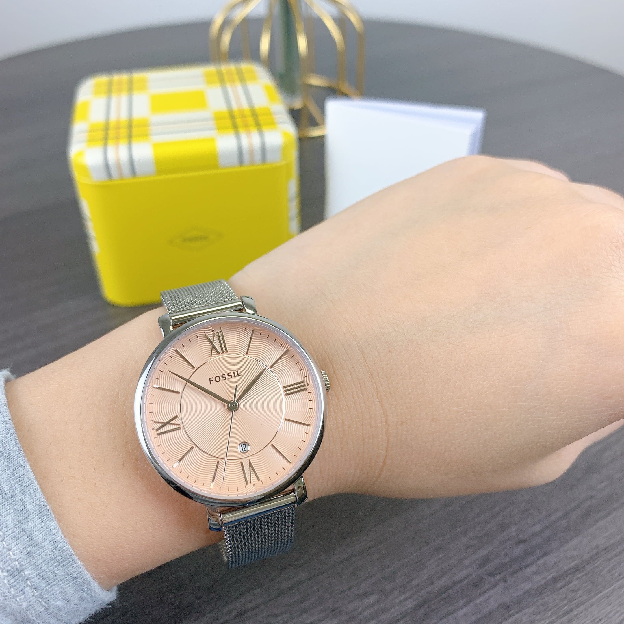  Shop Authentic Fossil Jacqueline Three Hand Pink Dial Silver Mesh Strap Watch for Women - ES5089 - Luxxuri
