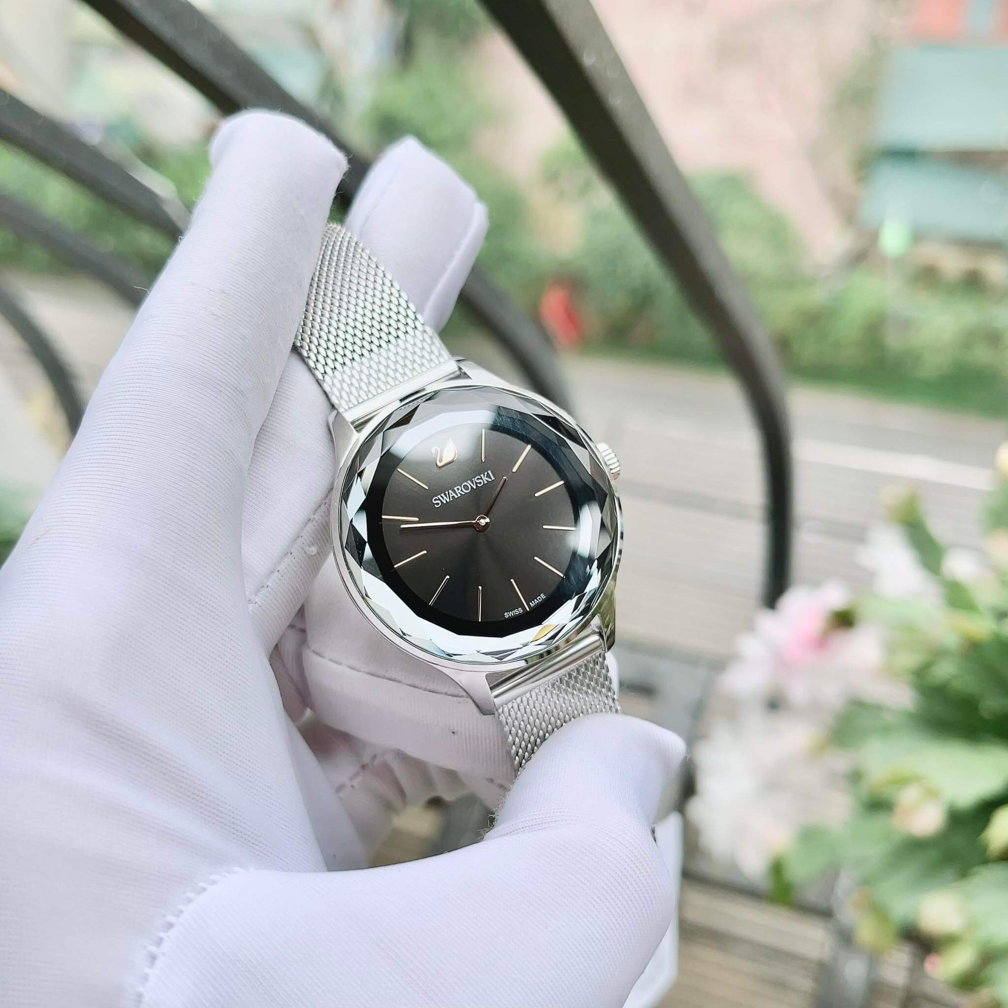  Shop Authentic Swarovski Octea Nova Black Dial Silver Mesh Bracelet Watch for Women - 5430420 - Luxxuri
